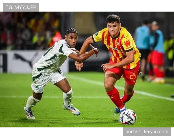 朗斯三大后防主力伤停 桑加雷缺阵致防守体系面临崩盘风险